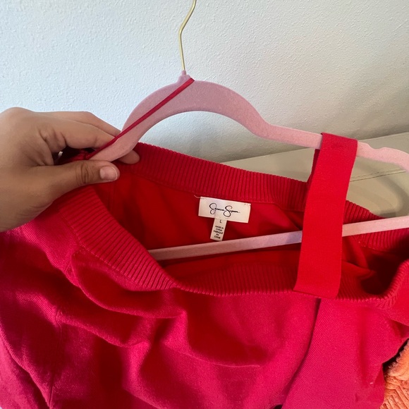 Bright Red Top - Picture 1 of 5
